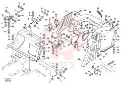 Bonnet bracket