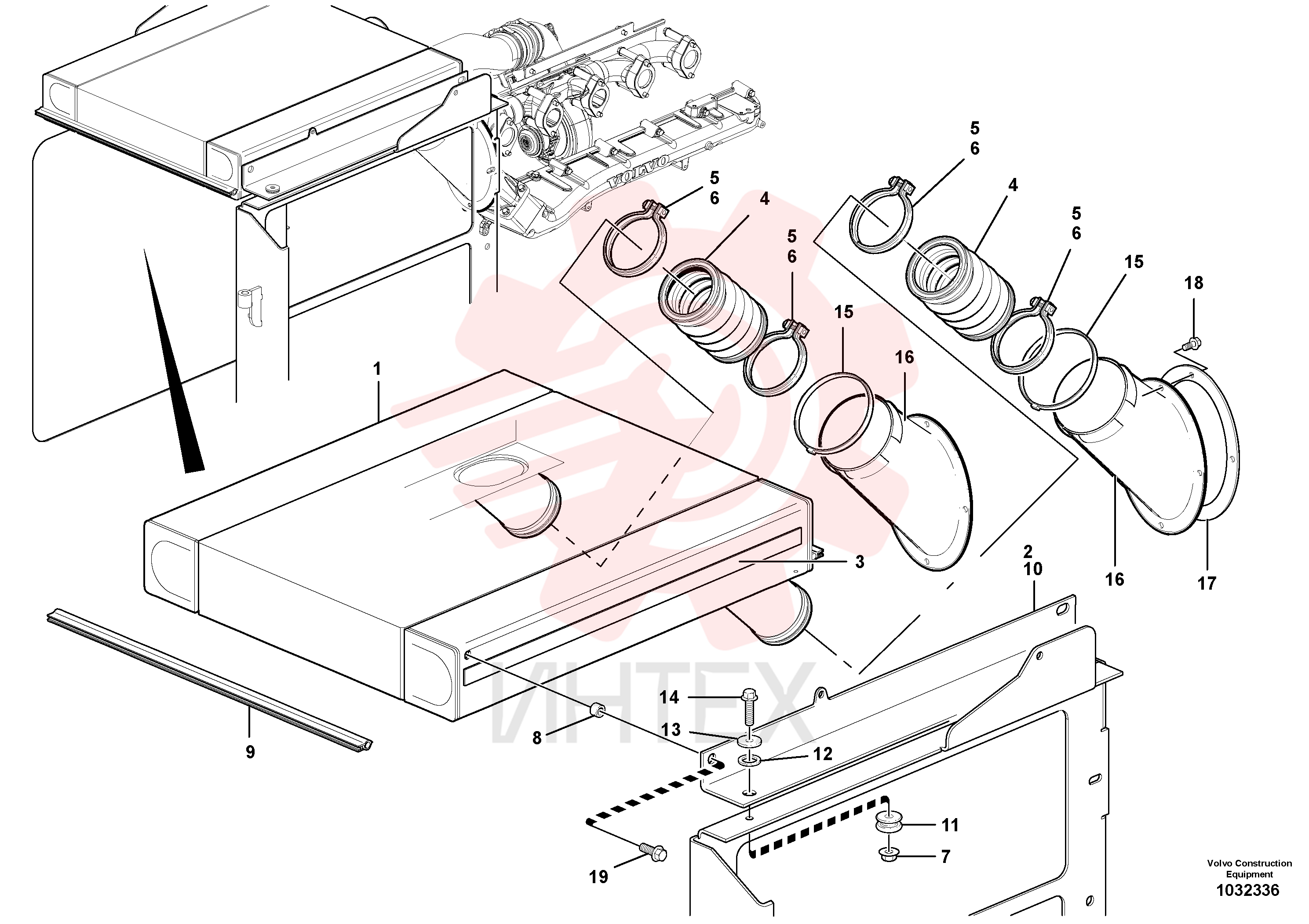 Charge air cooler VOE 12749476 (2)