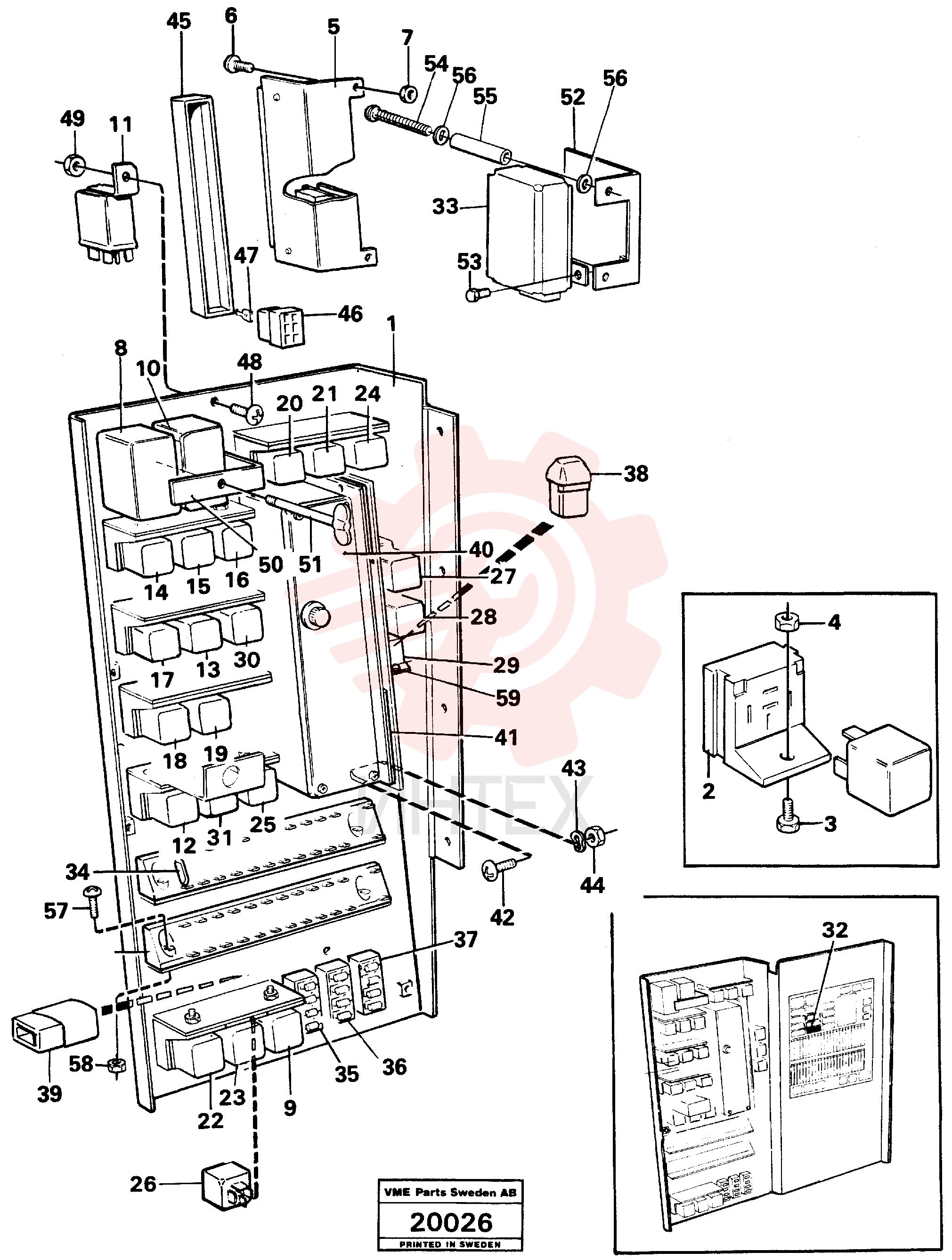 Cross recessed screw
